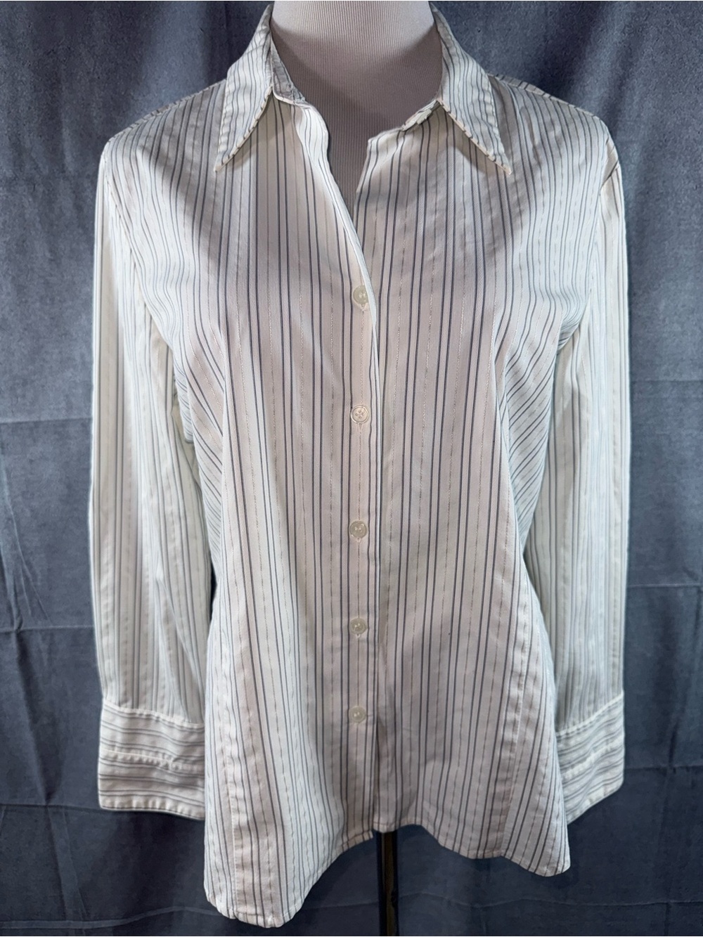 3148-Worthington White Button-Down Shirt with Navy Pinstripes